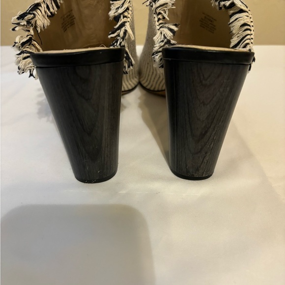 Mules - Picture 4 of 5